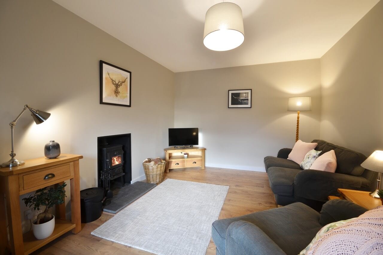 Snowdrop Cottage living room - Dunrobin Holiday Cottages, Caithness